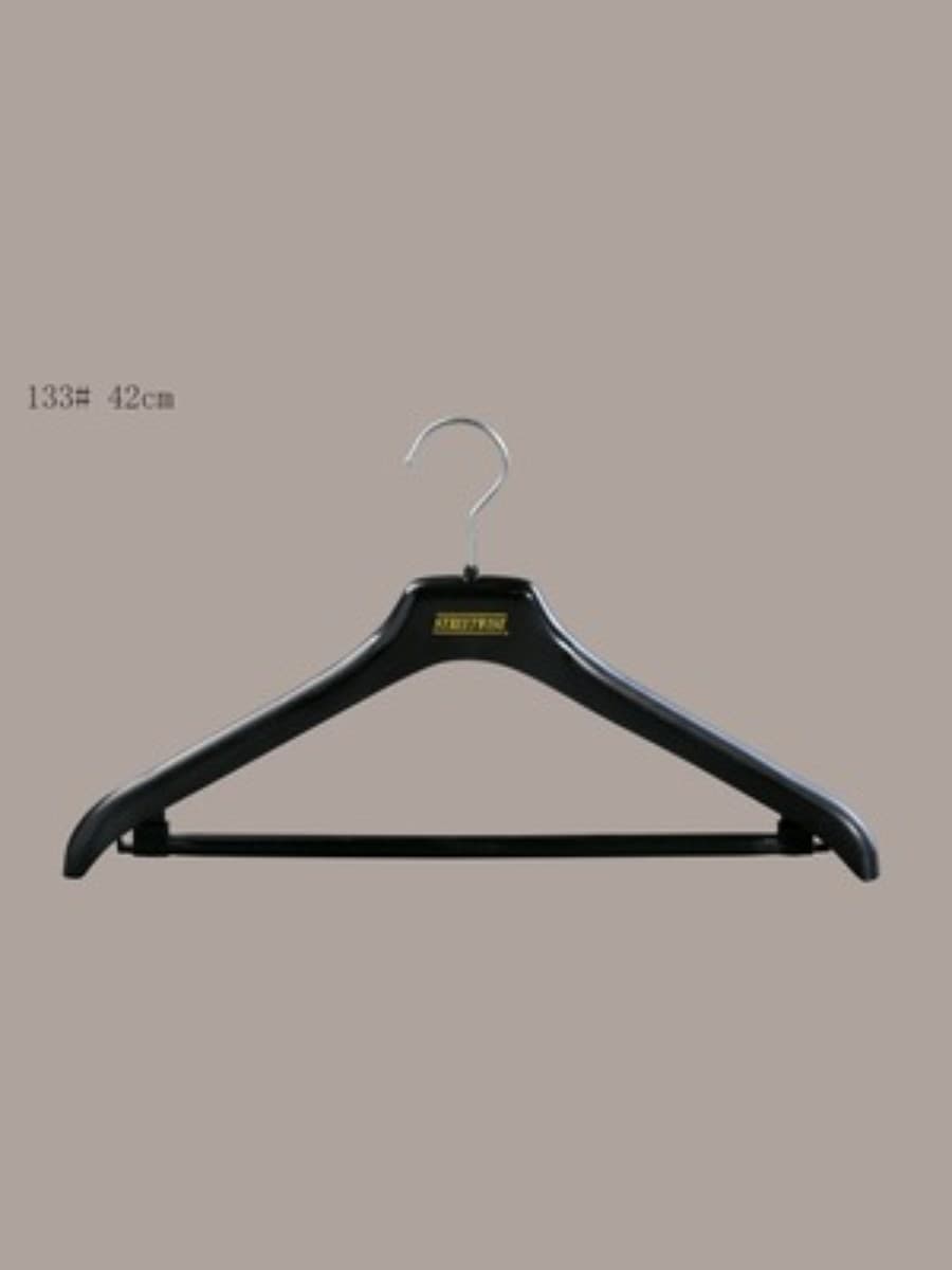 Suit Hanger 133# 42cm